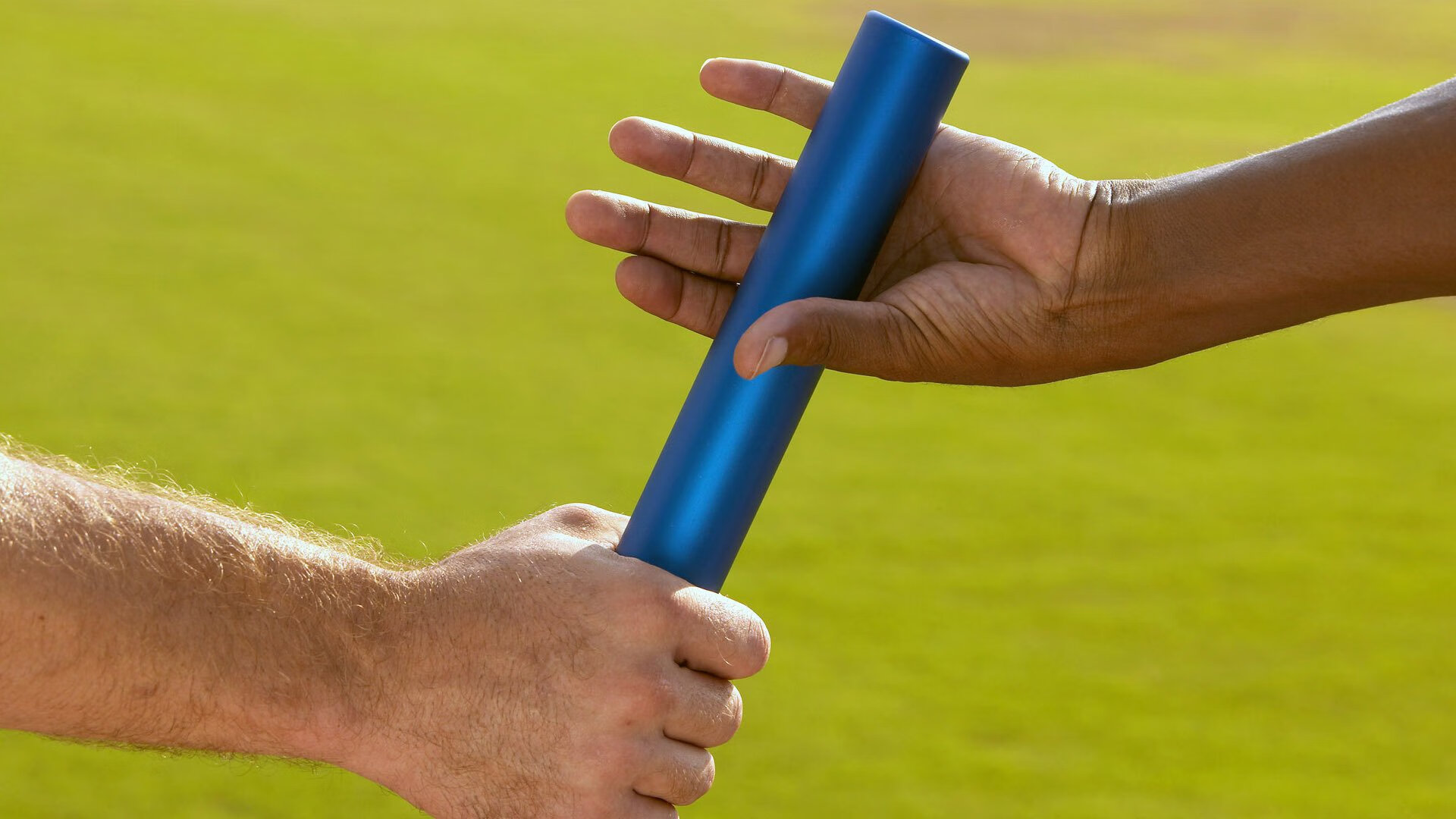 中超外援调整新规鼓励本土球员全面发展，中超联赛外援政策